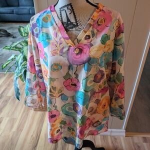 Floral V-Neck Blouse